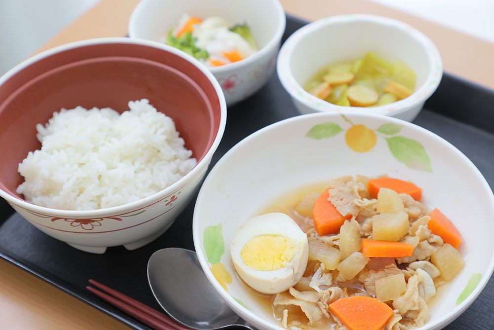 入院食